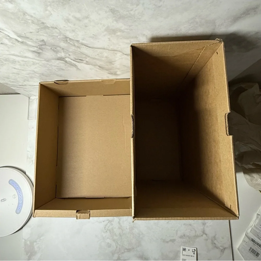 Yeezy | Empty 350 Shoe Box | F99710 | Brown/Black